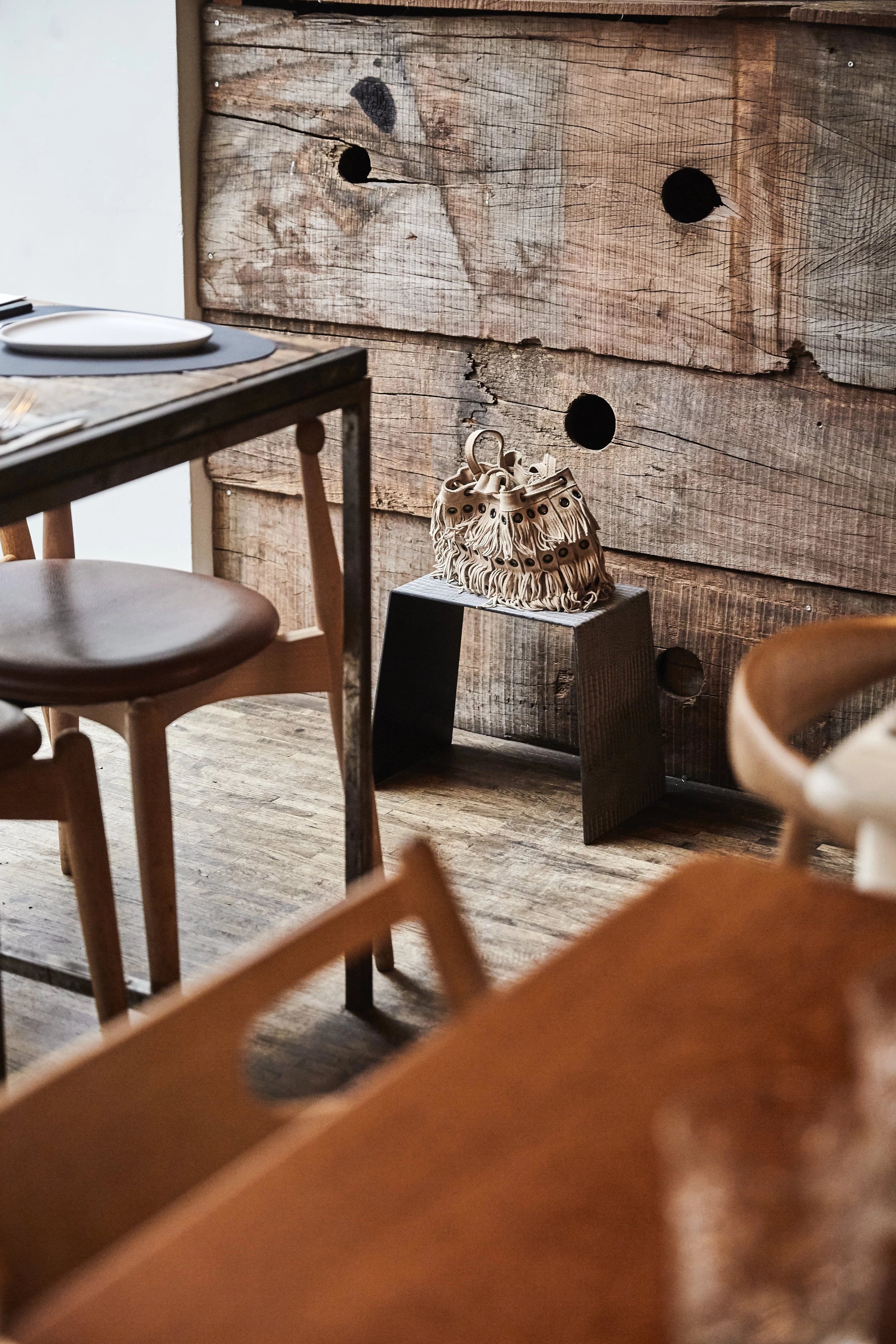 Bag-Up Stool, Bull, black